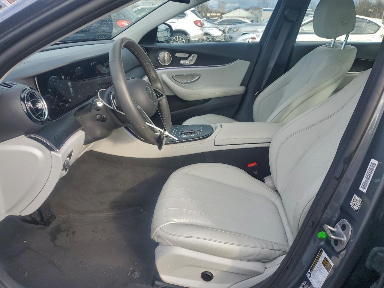 2023 Mercedes-Benz E 350 4Matic - Фото 7