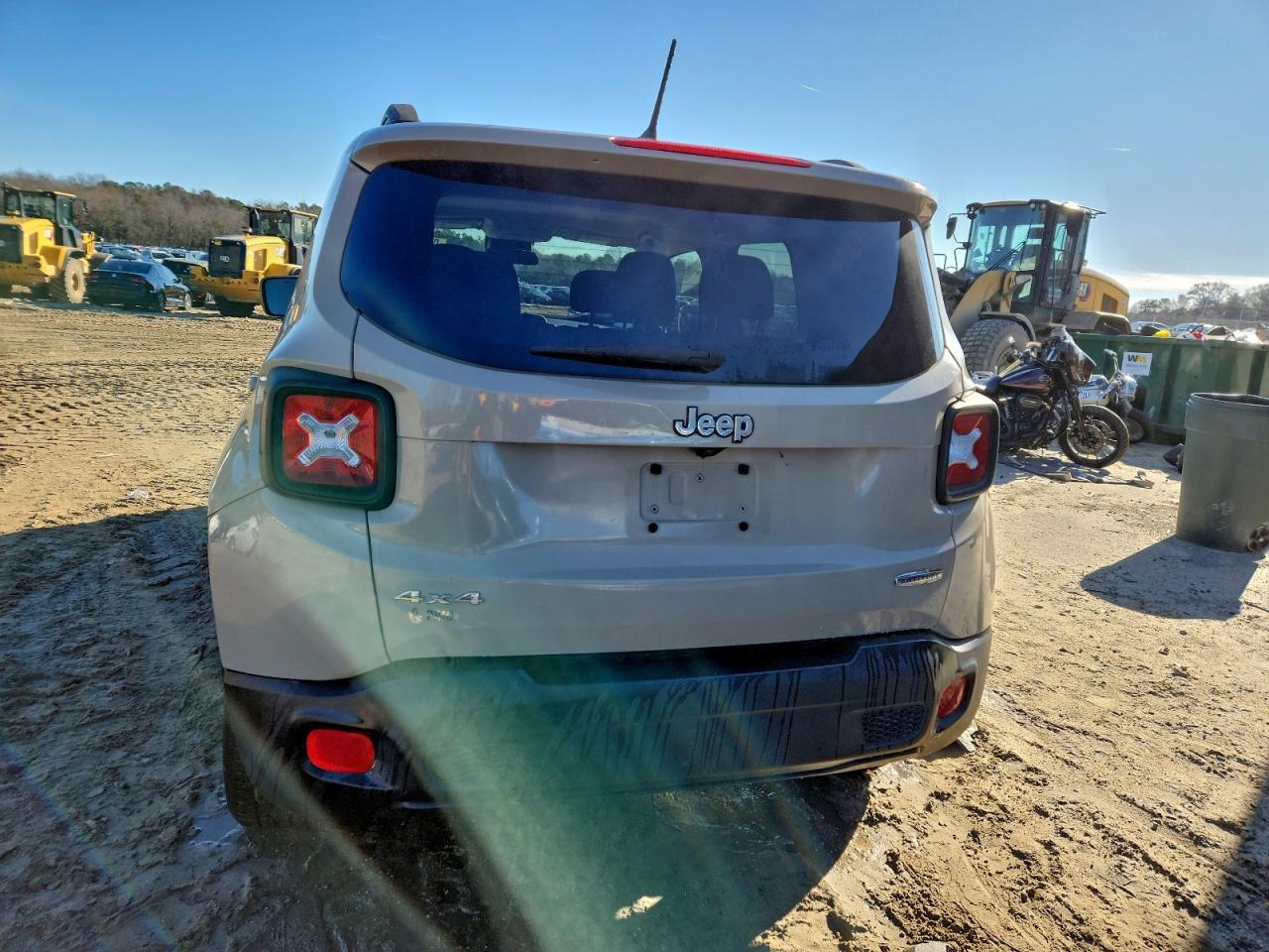 2016 Jeep Renegade Latitude - Фото 6