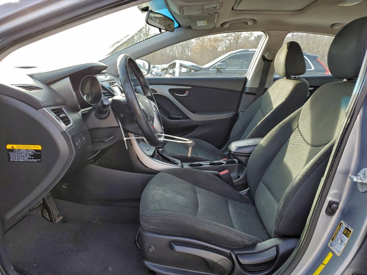 2015 Hyundai Elantra Se - Фото 7