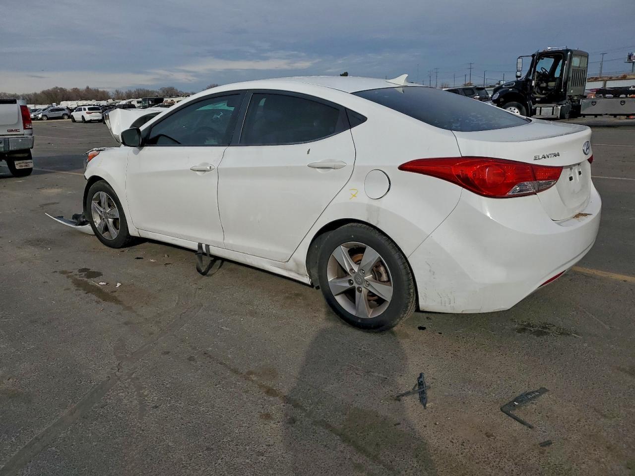 2013 Hyundai Elantra Gls - Image 2