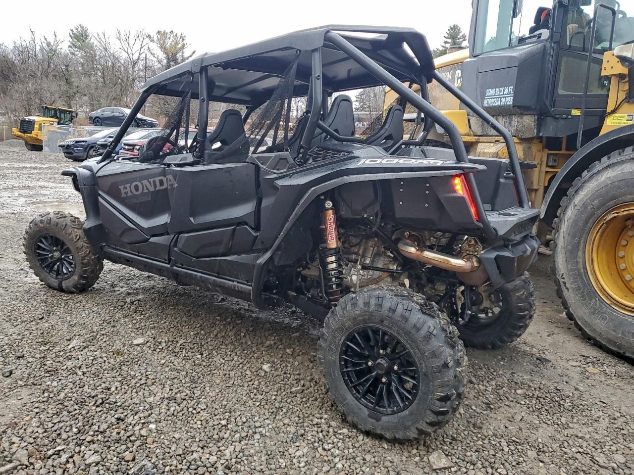 2025 Honda Sxs1000 S4 Utility Vehicle - Image 3