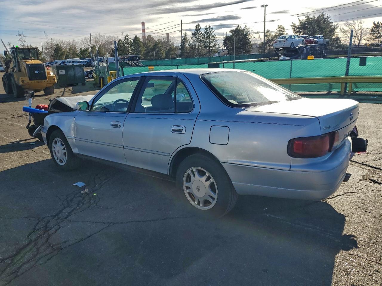 1995 Toyota Camry Le - Фото 2