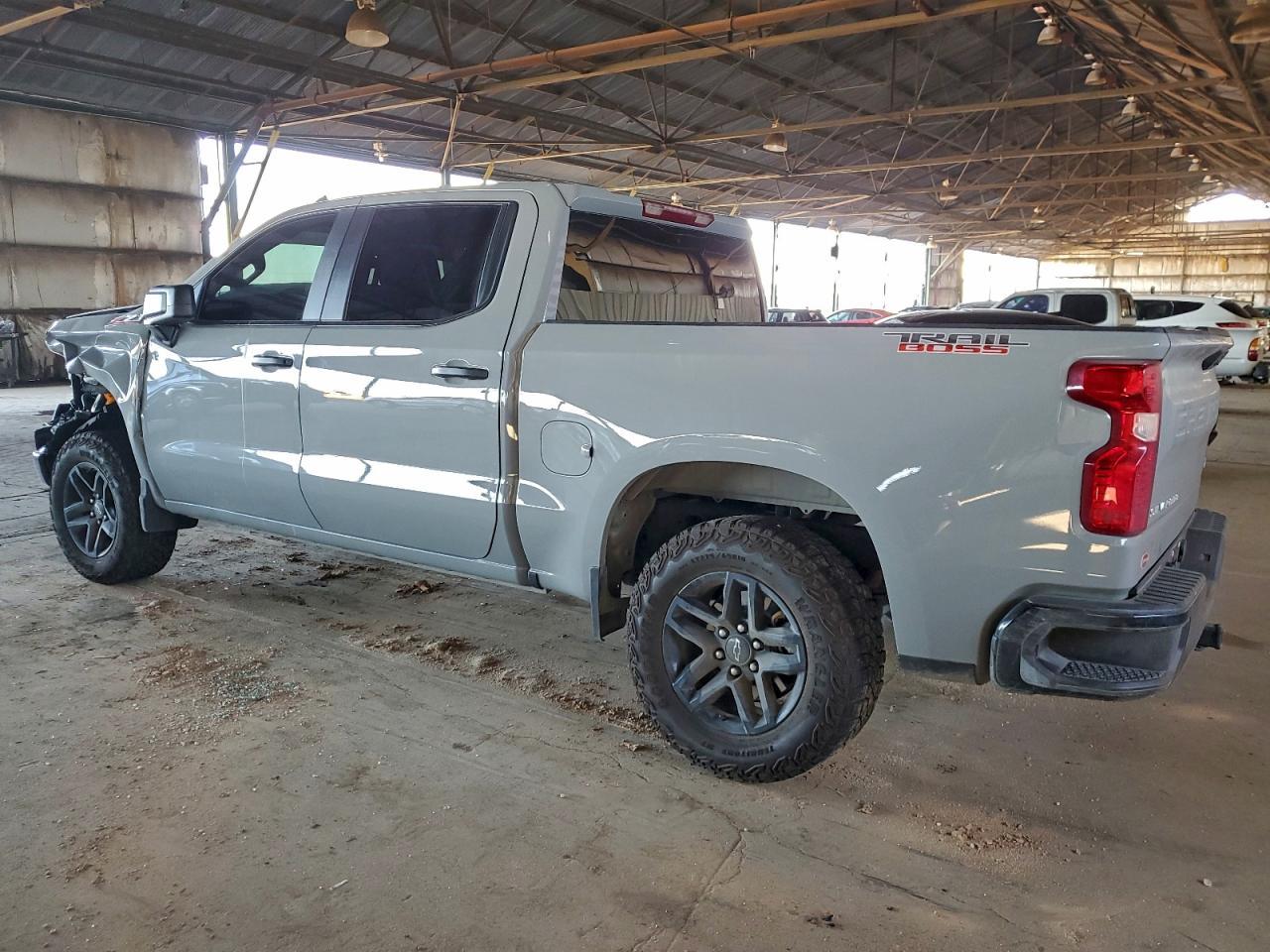 2025 Chevrolet Silverado K1500 Trail Boss Custom - Фото 2