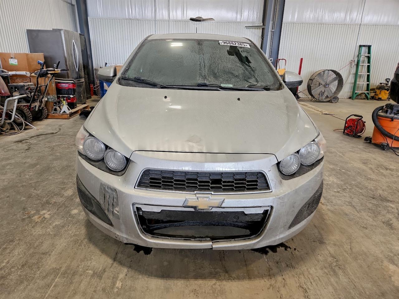 2016 Chevrolet Sonic Lt - Image 5