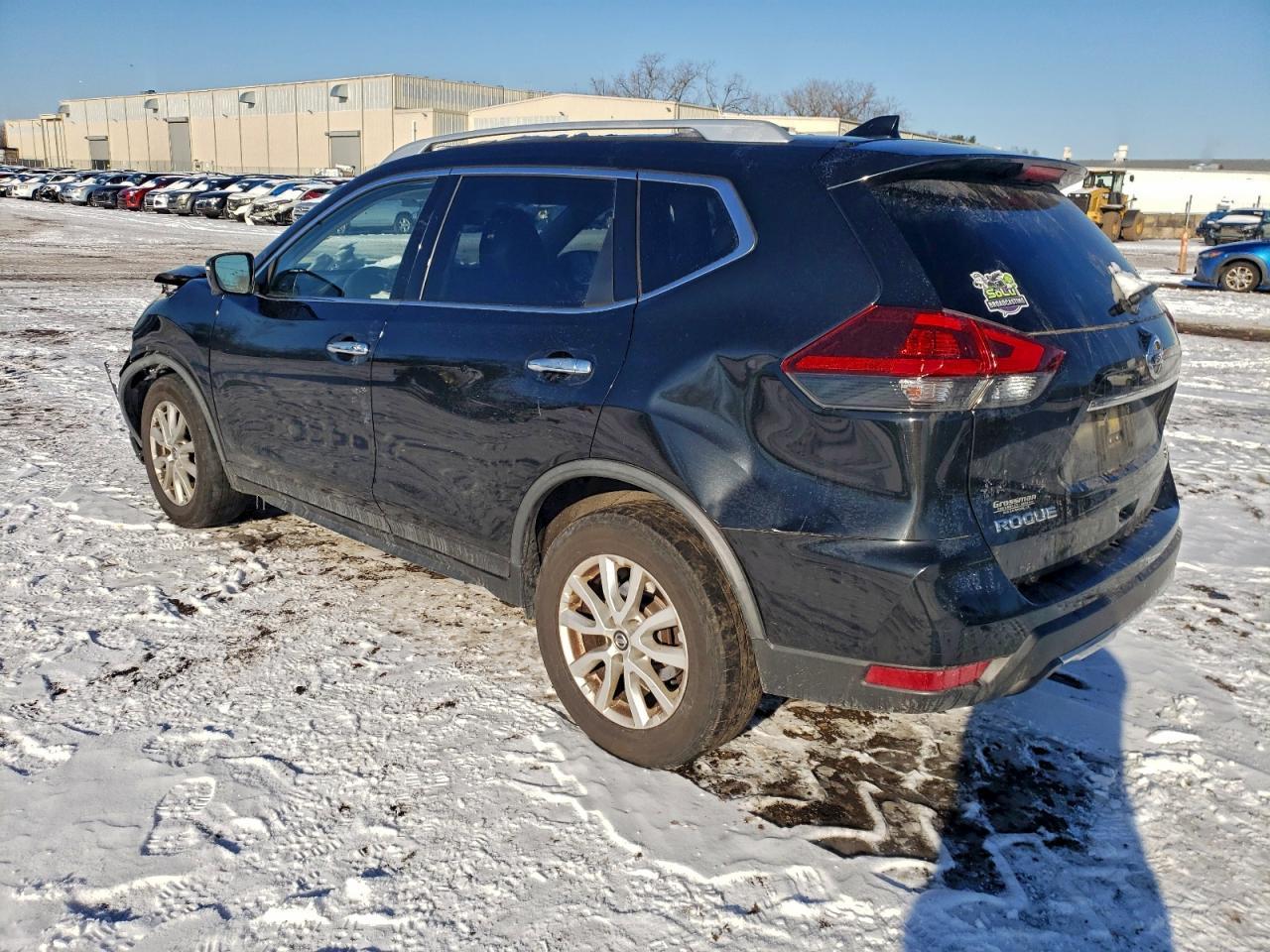 2018 Nissan Rogue S - Image 2
