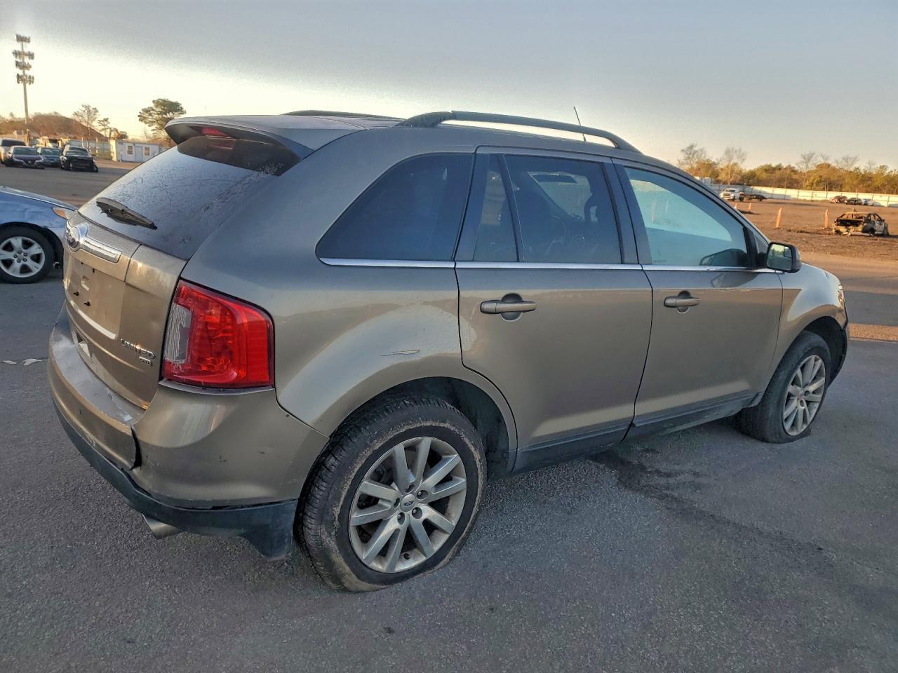 2013 Ford Edge - Фото 3