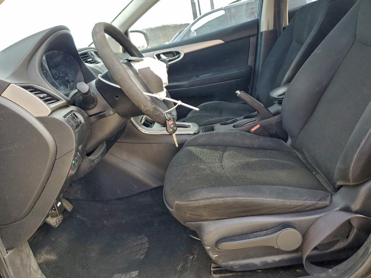 2014 Nissan Sentra S - Фото 7