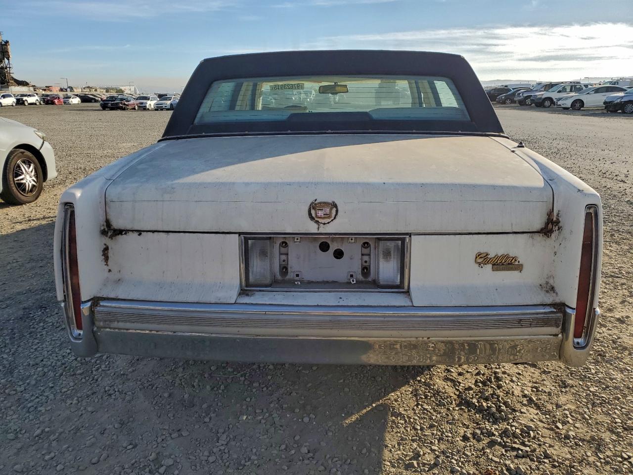 1989 Cadillac Deville - Image 6