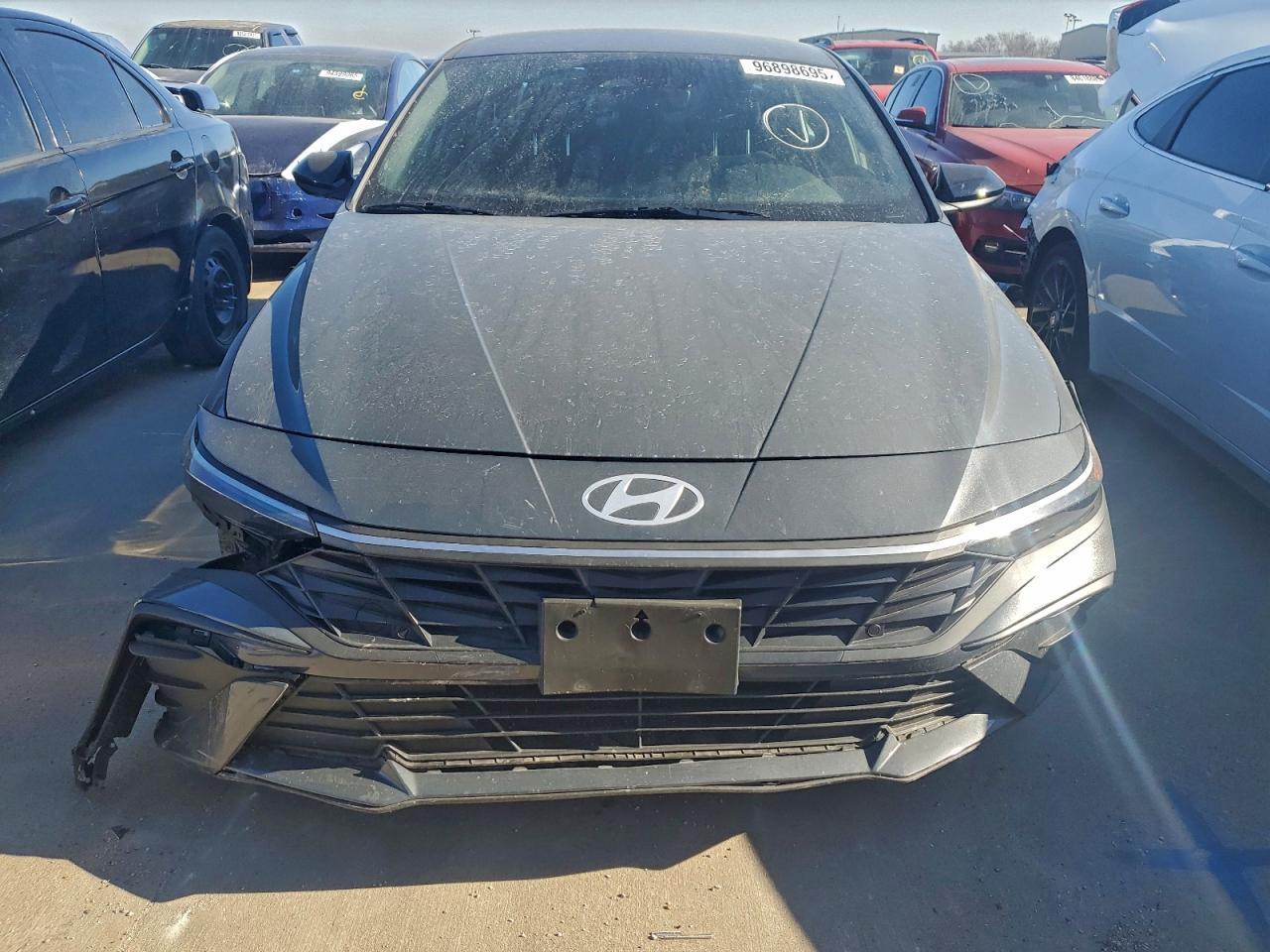 2025 Hyundai Elantra Sel Sport - Фото 5