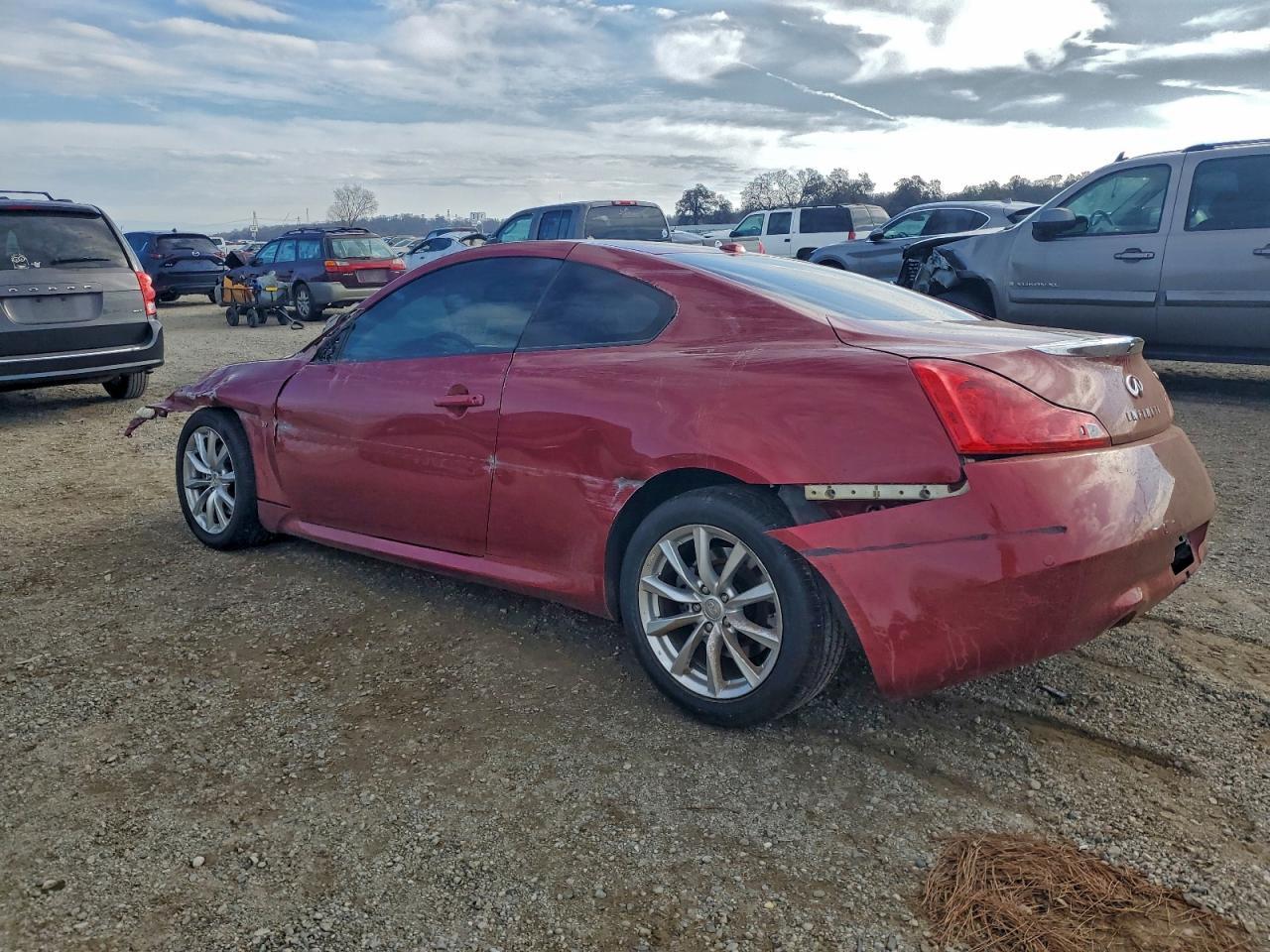 2015 Infiniti Q60 Journey - Фото 2