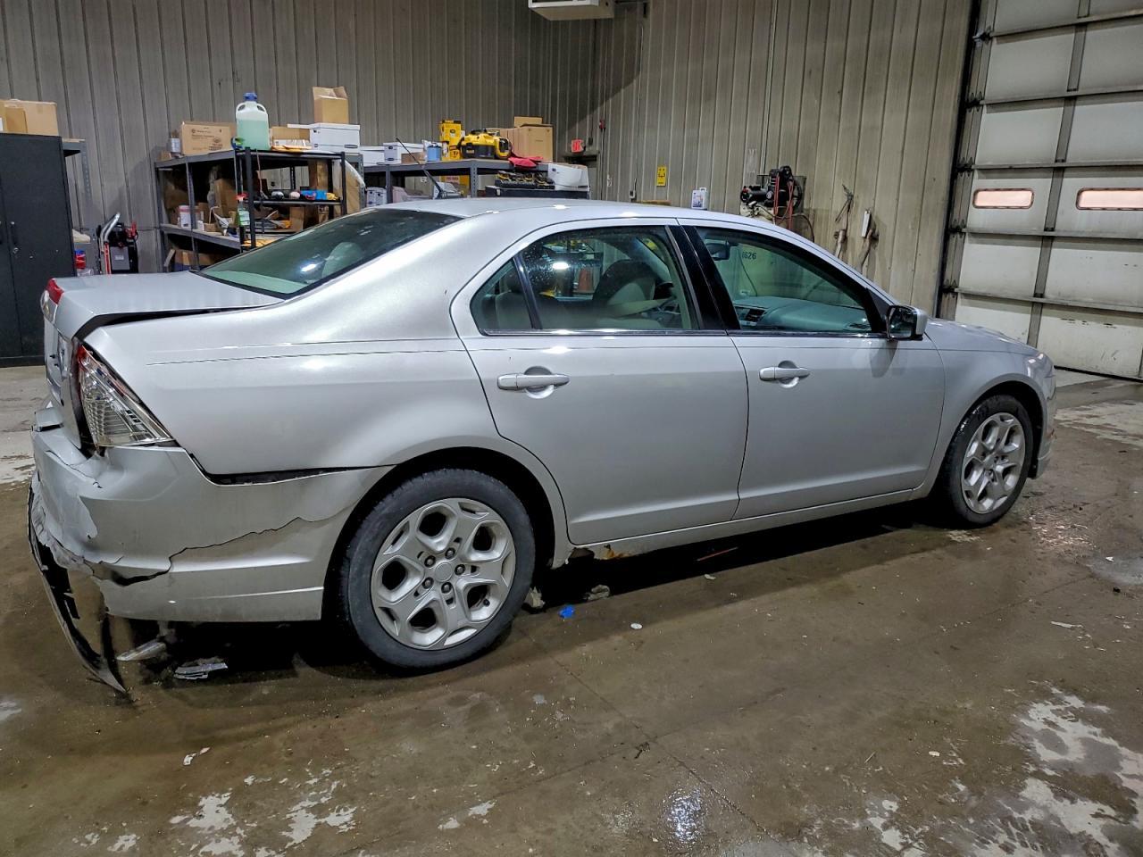 2011 Ford Fusion Se - Фото 3