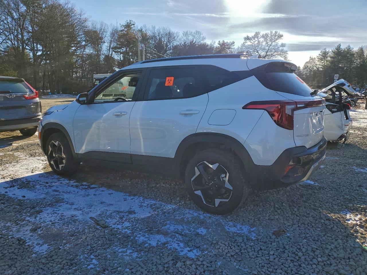 2025 Kia Seltos S - Image 2