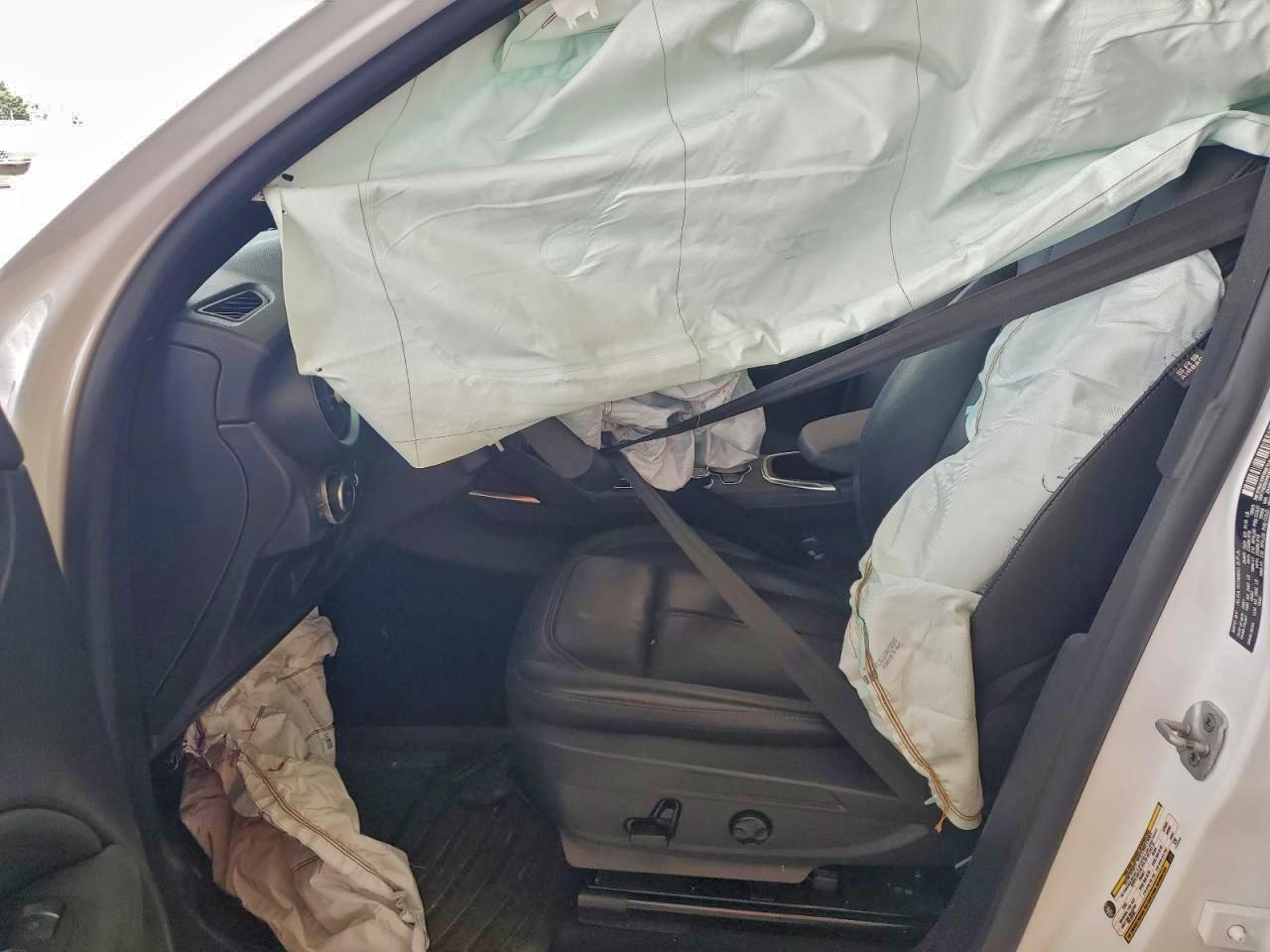 2022 Alfa Romeo Stelvio - Фото 7