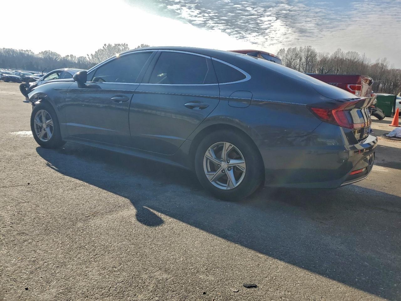 2021 Hyundai Sonata Se - Фото 2