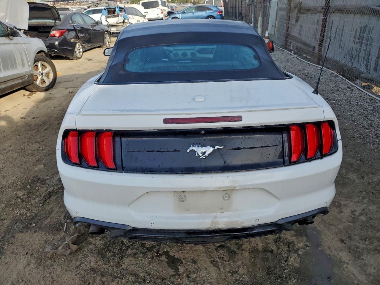 2019 Ford Mustang - Фото 6