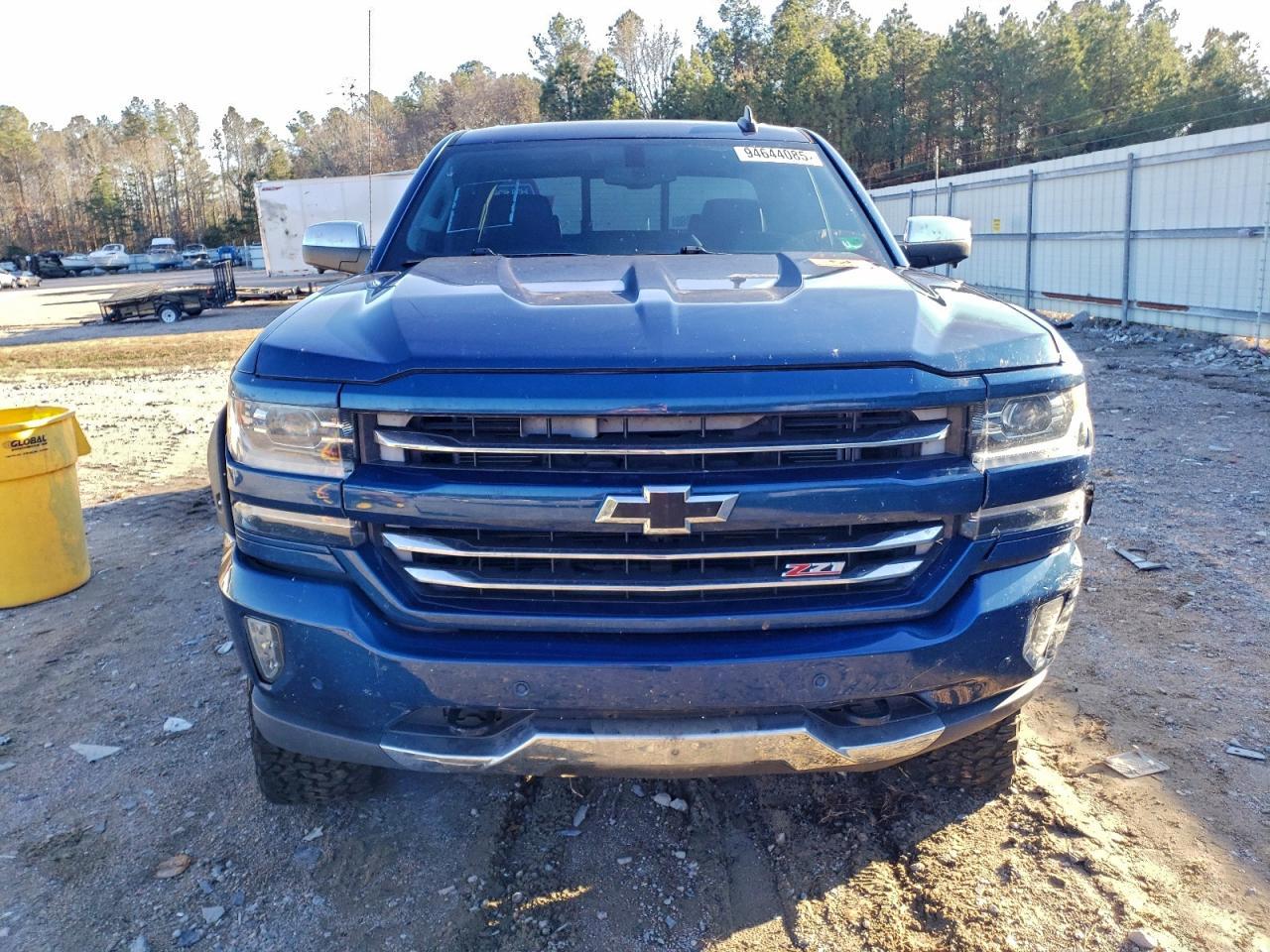 2017 Chev Silverado K1500 Ltz - Image 5