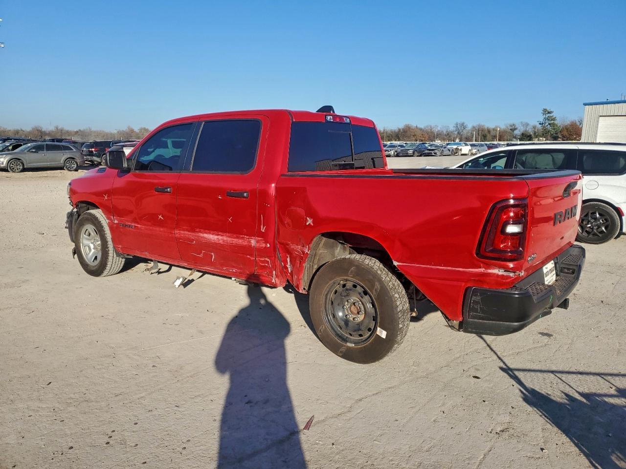 2025 Ram 1500 Tradesman - Фото 2
