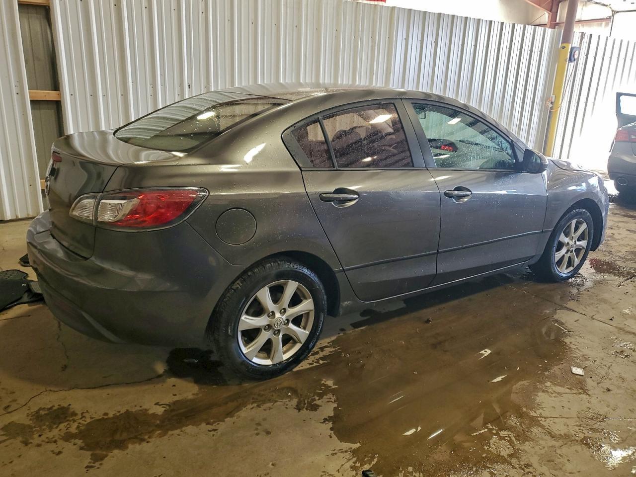 2011 Mazda 3 I - Фото 3