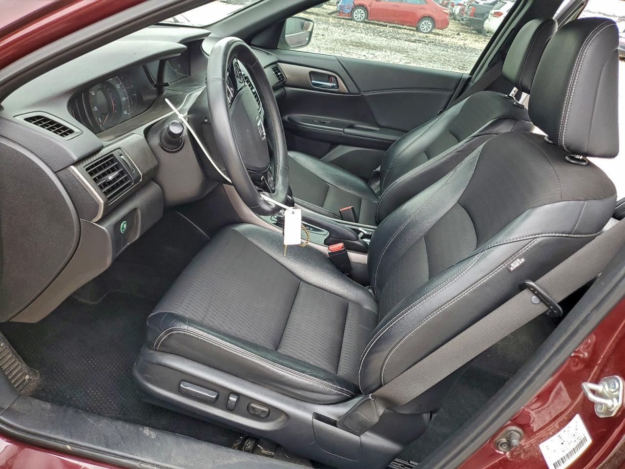 2016 Honda Accord Sport - Image 7