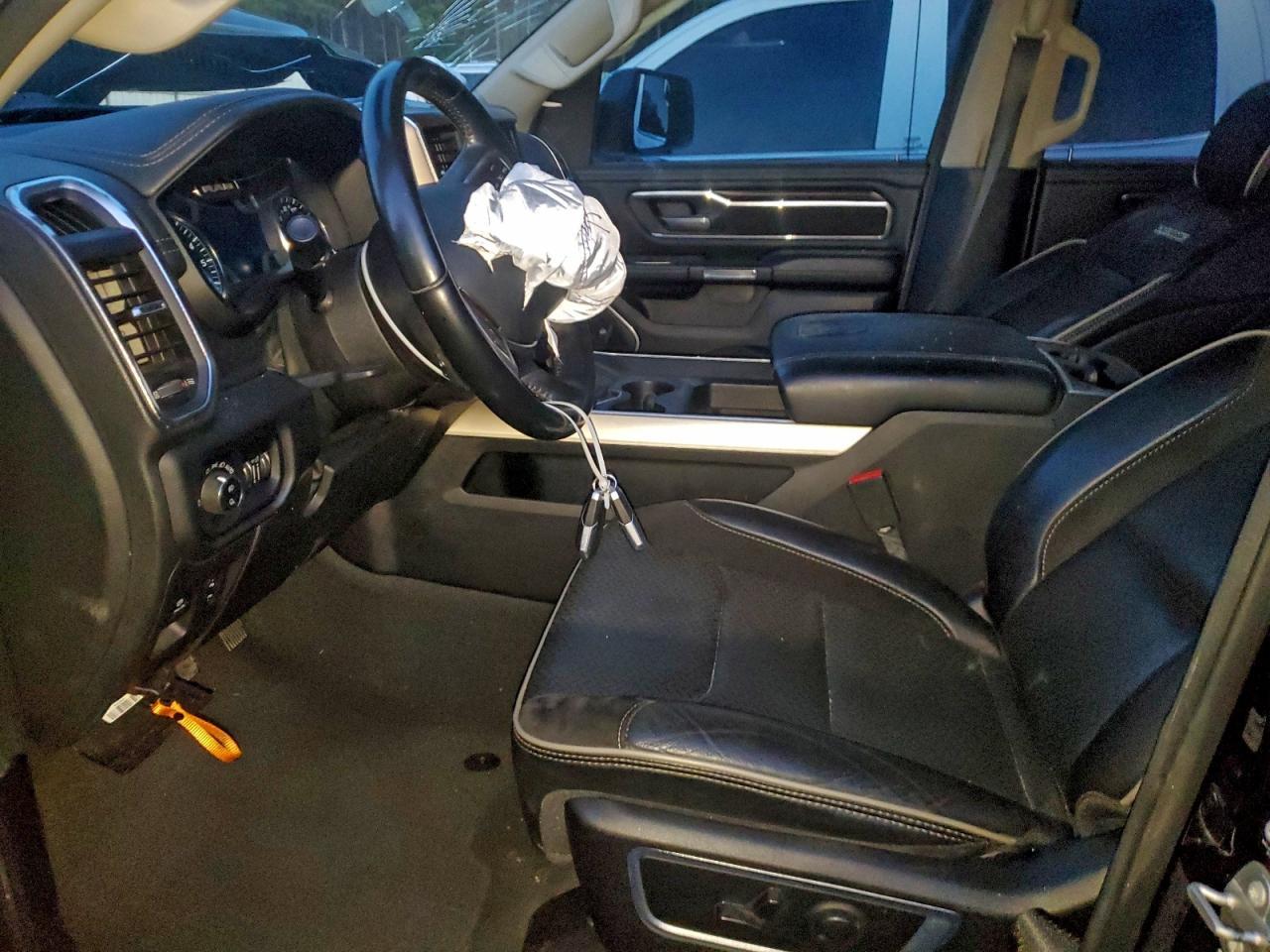 2022 Ram 1500 Laramie - Фото 7