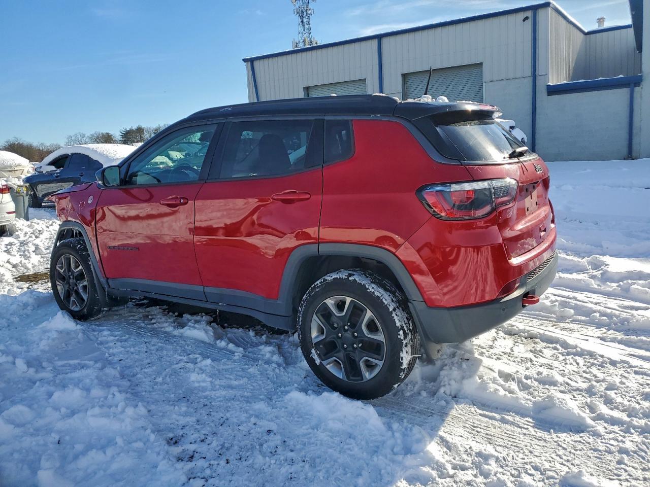 2017 Jeep Compass Trailhawk - Фото 2
