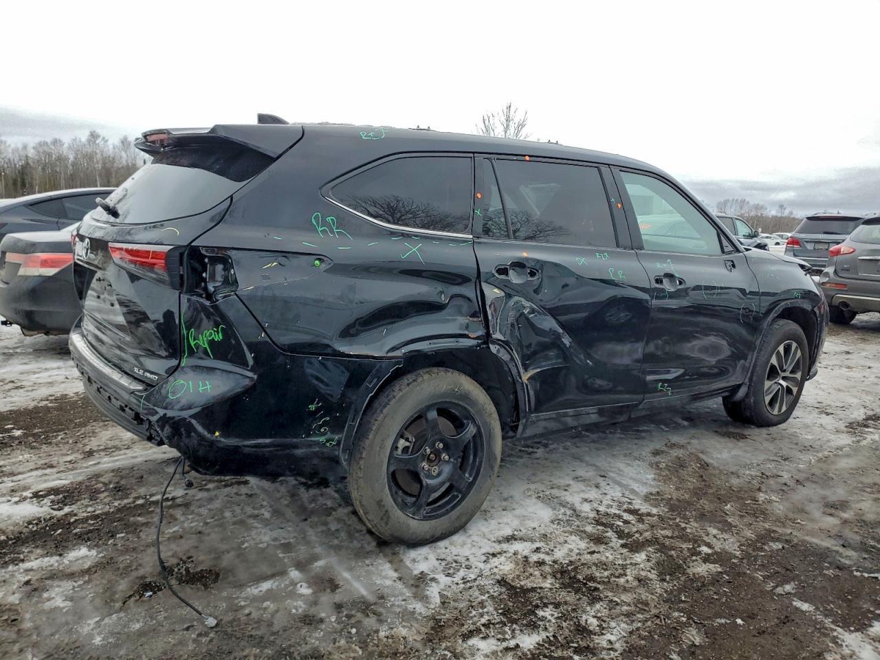 2023 Toyota Highlander L - Фото 3