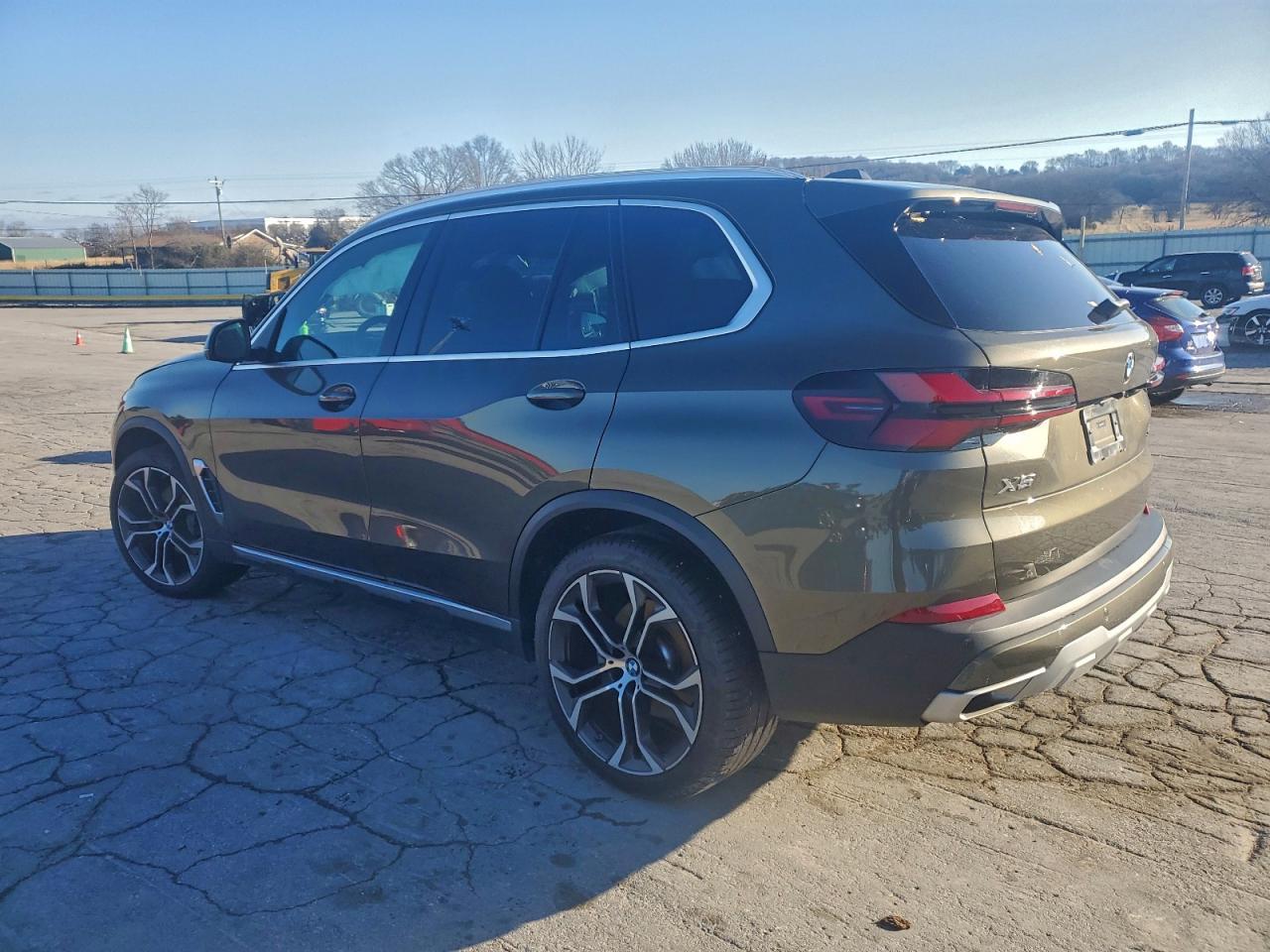 2025 BMW X5 Sdrive 40I - Image 2