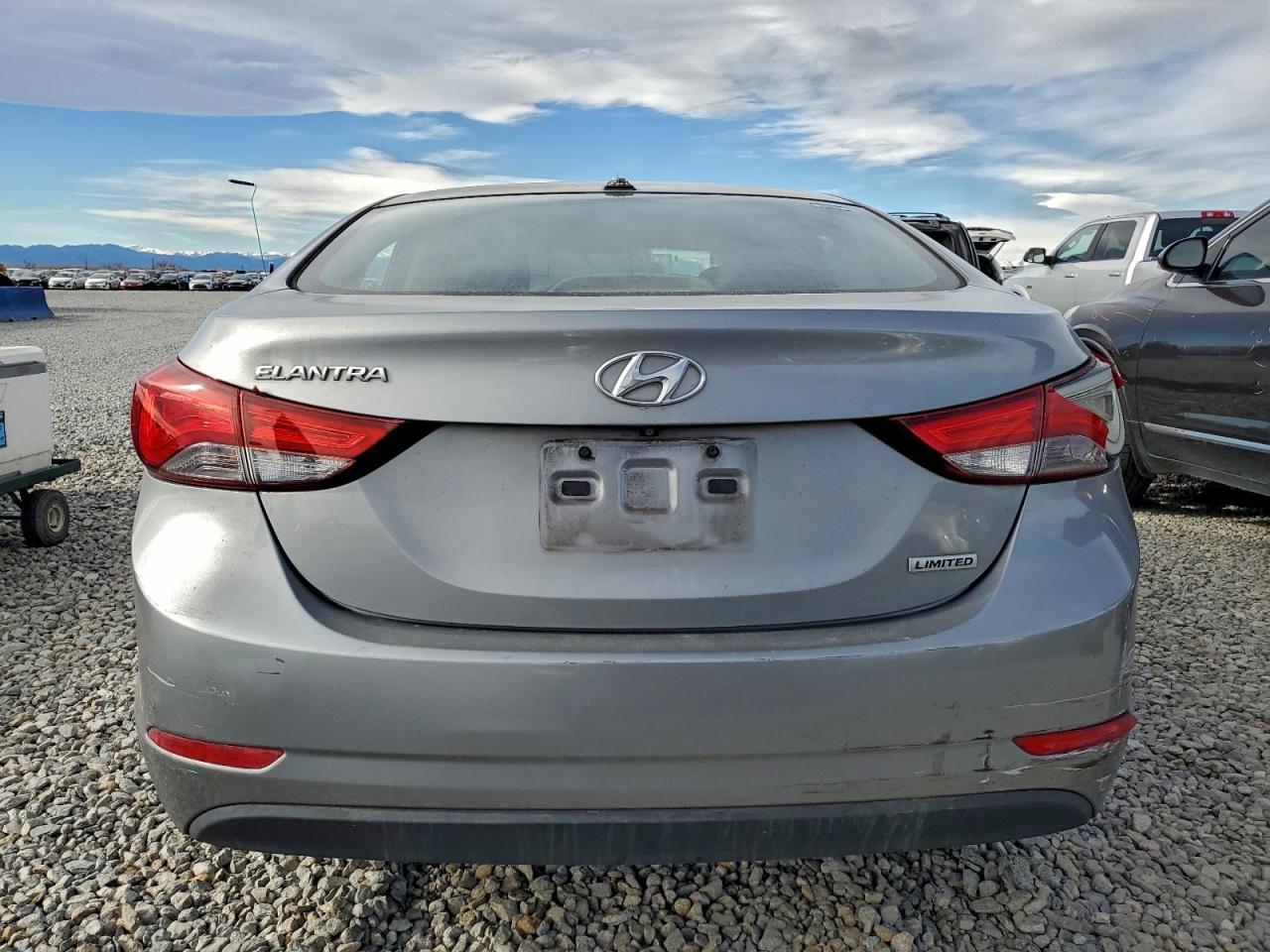 2015 Hyundai Elantra Se - Фото 6