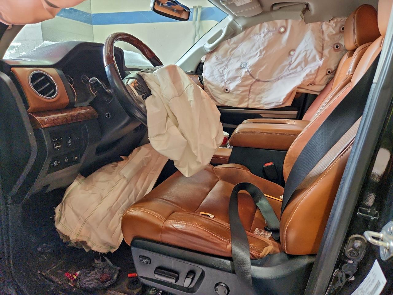 2017 Toyota Tundra Crewmax 1794 - Фото 7