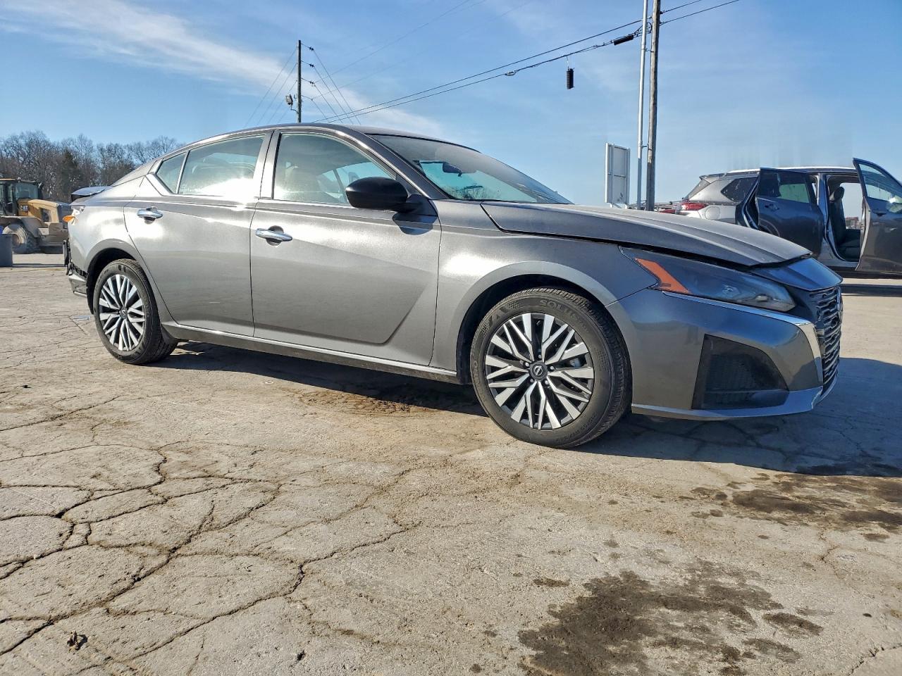 2024 Nissan Altima Sv - Image 4