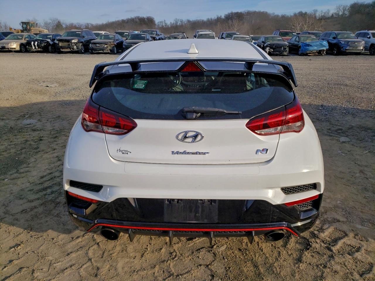 2021 Hyundai Veloster N - Фото 6
