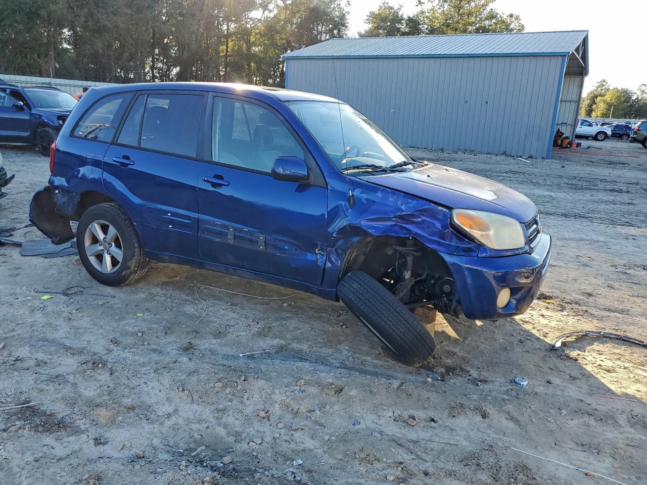 2005 Toyota Rav4 - Image 4