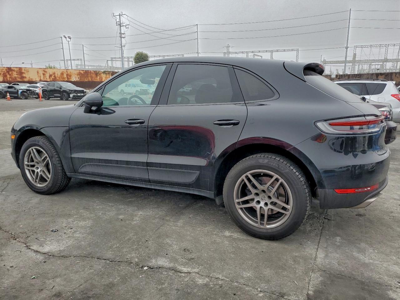 2020 Porsche Macan - Фото 2