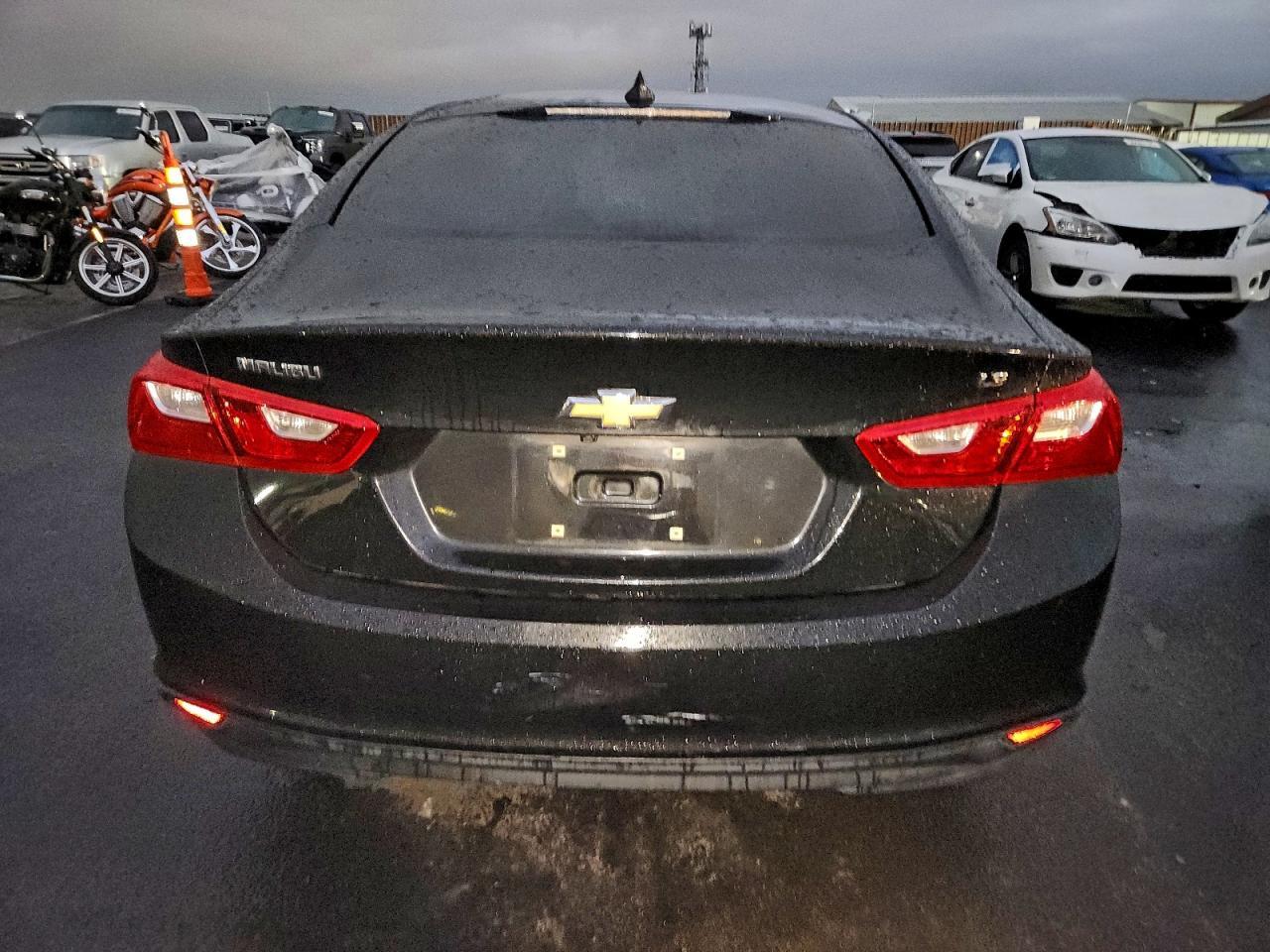 2016 Chevrolet Malibu Ls - Image 6