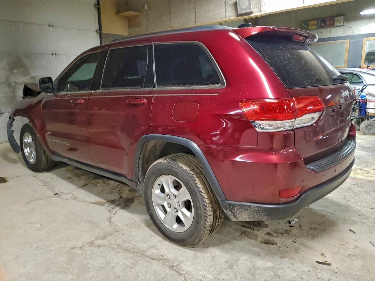 2017 Jeep Grand Cherokee Laredo - Image 2