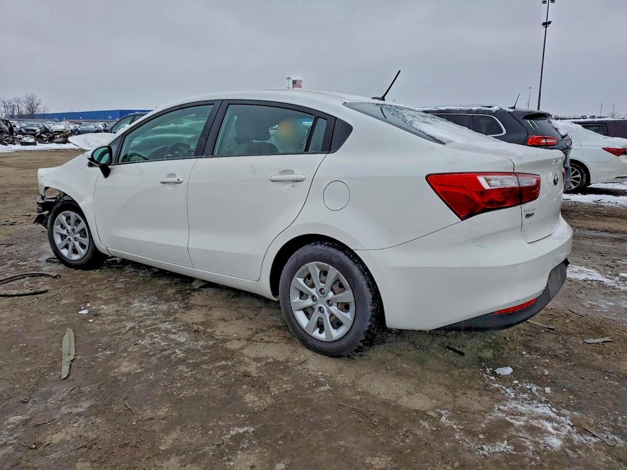 2016 Kia Rio Lx - Фото 2