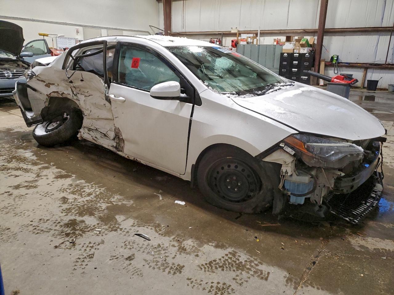 2017 Toyota Corolla L - Фото 4