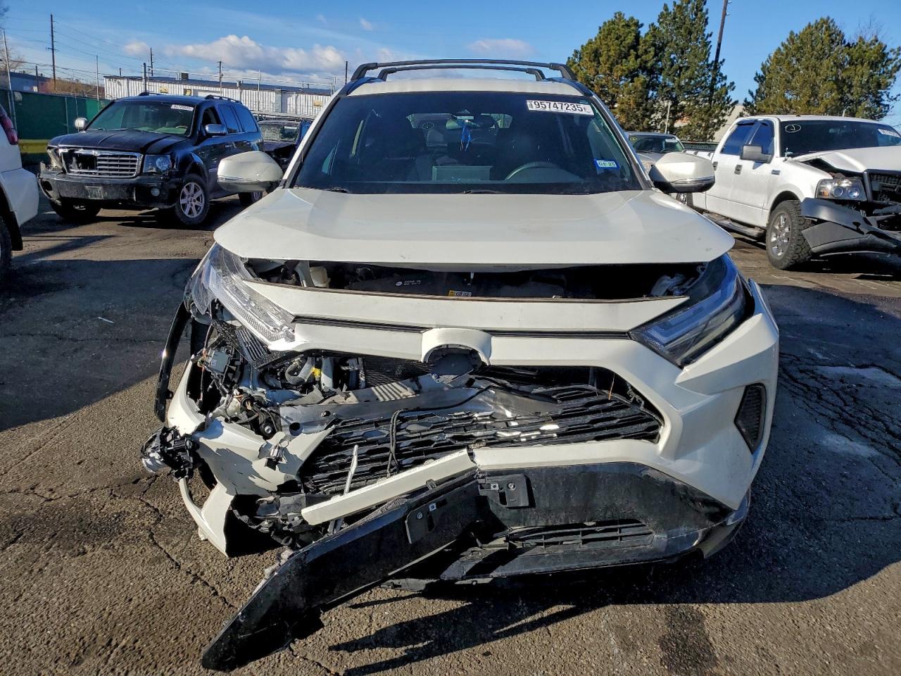 2022 Toyota Rav4 Se - Image 5