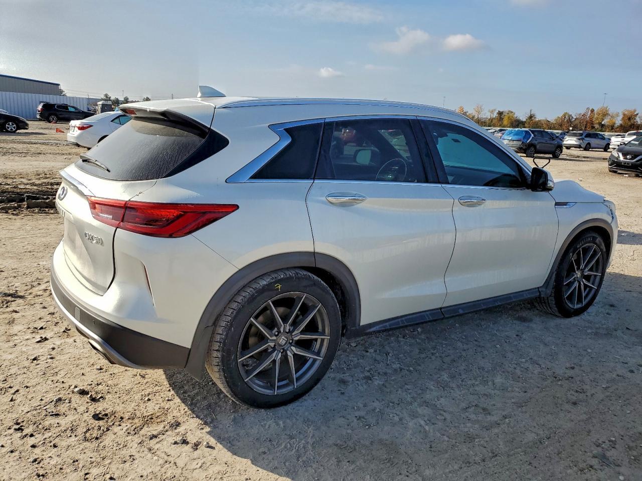 2019 Infiniti Qx50 Essential - Фото 3