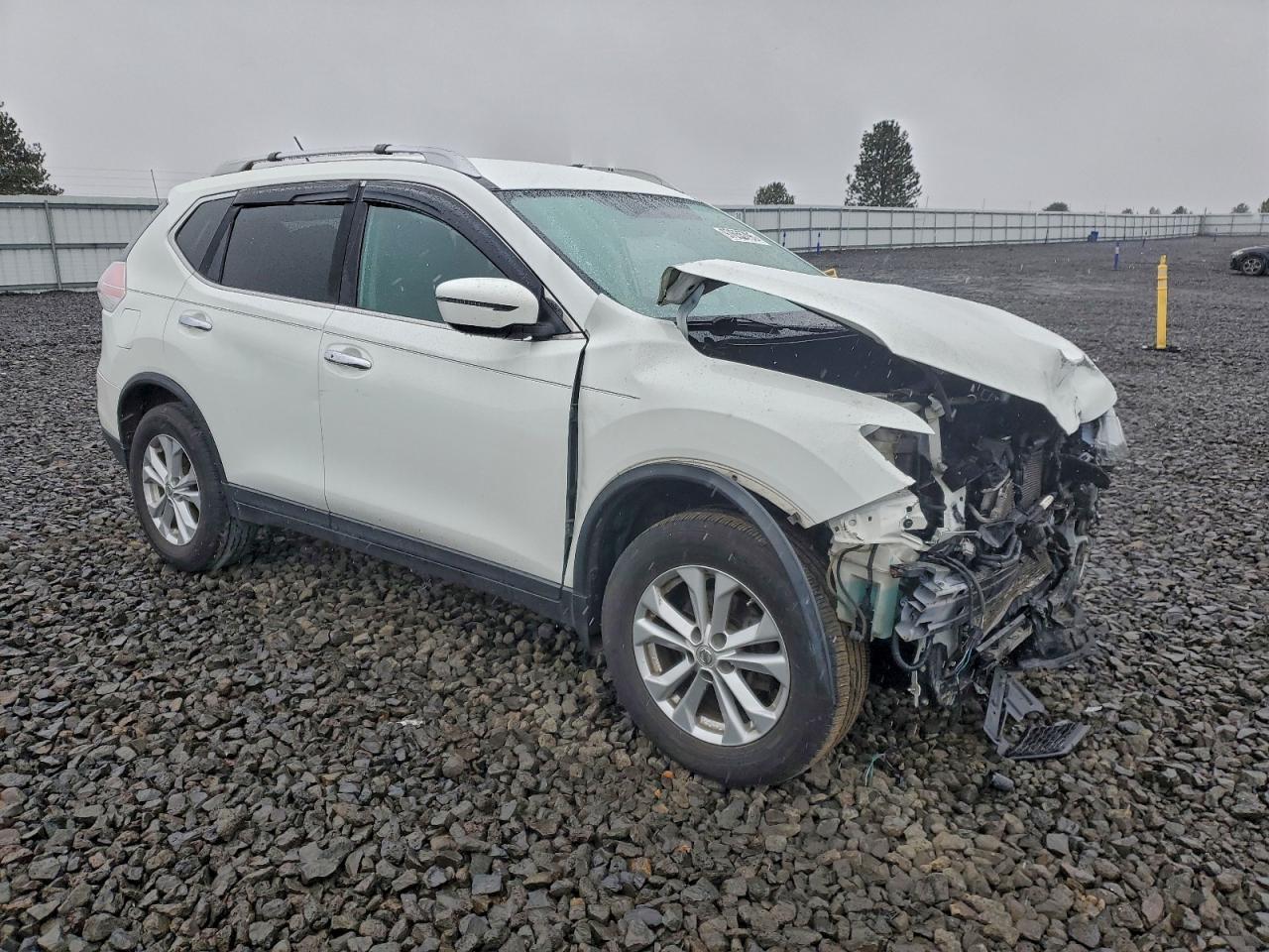 2016 Nissan Rogue S - Image 4