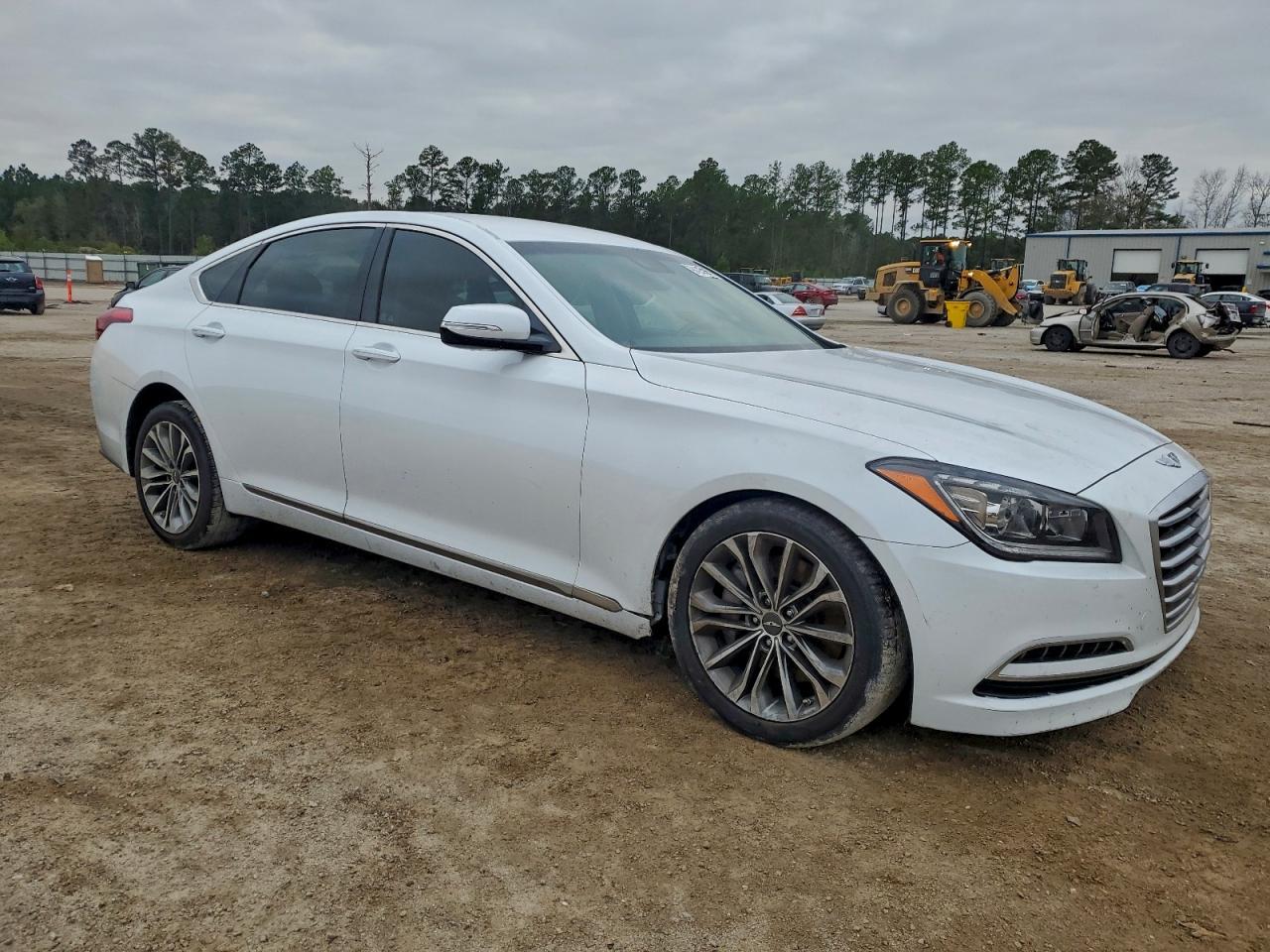 2015 Hyundai Genesis 3.8L - Фото 4