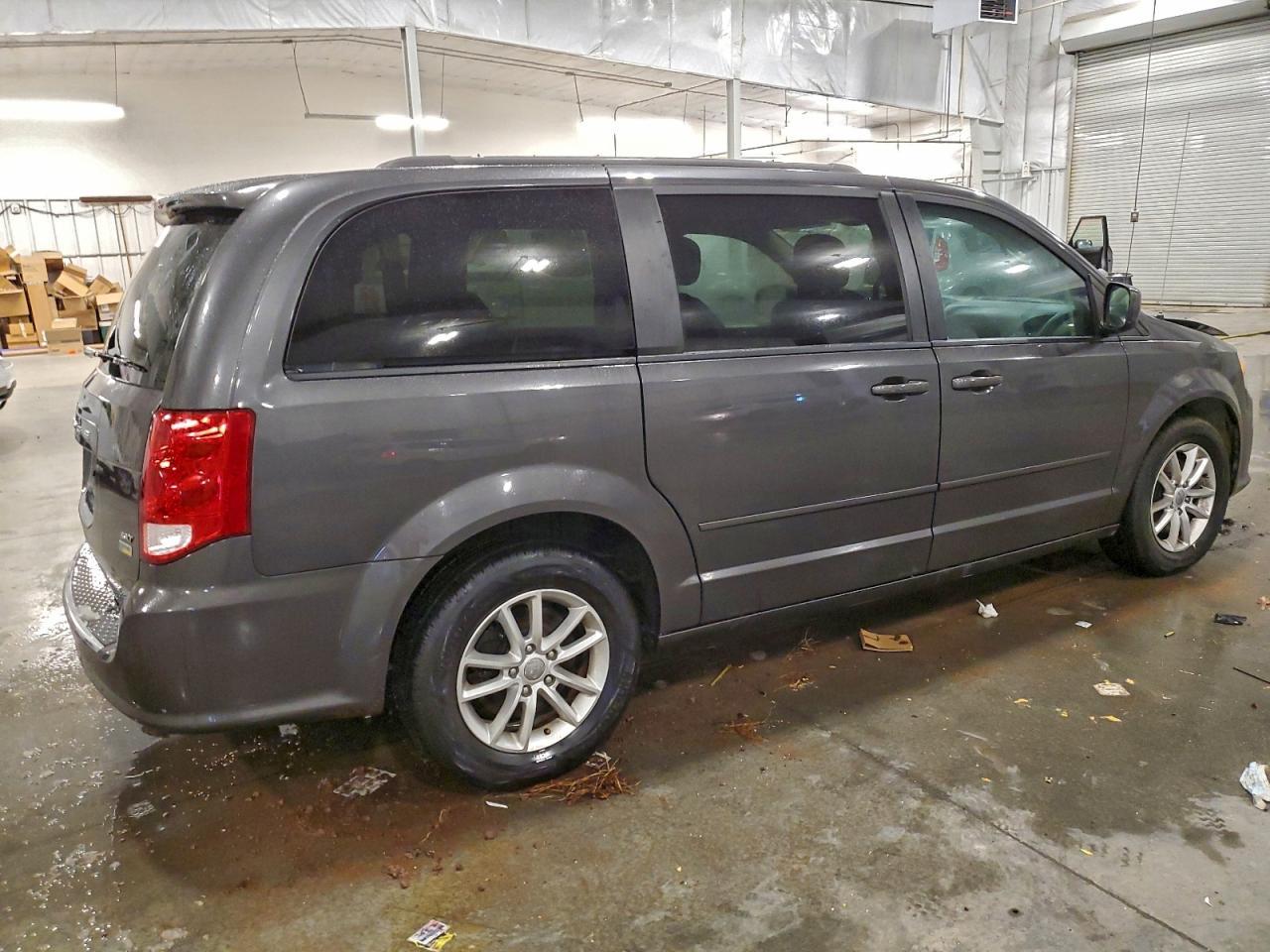 2016 Dodge Grand Caravan Sxt - Фото 3
