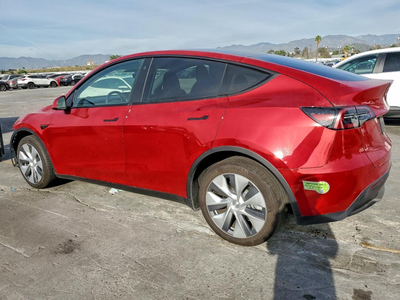2023 Tesla Model Y - Image 2