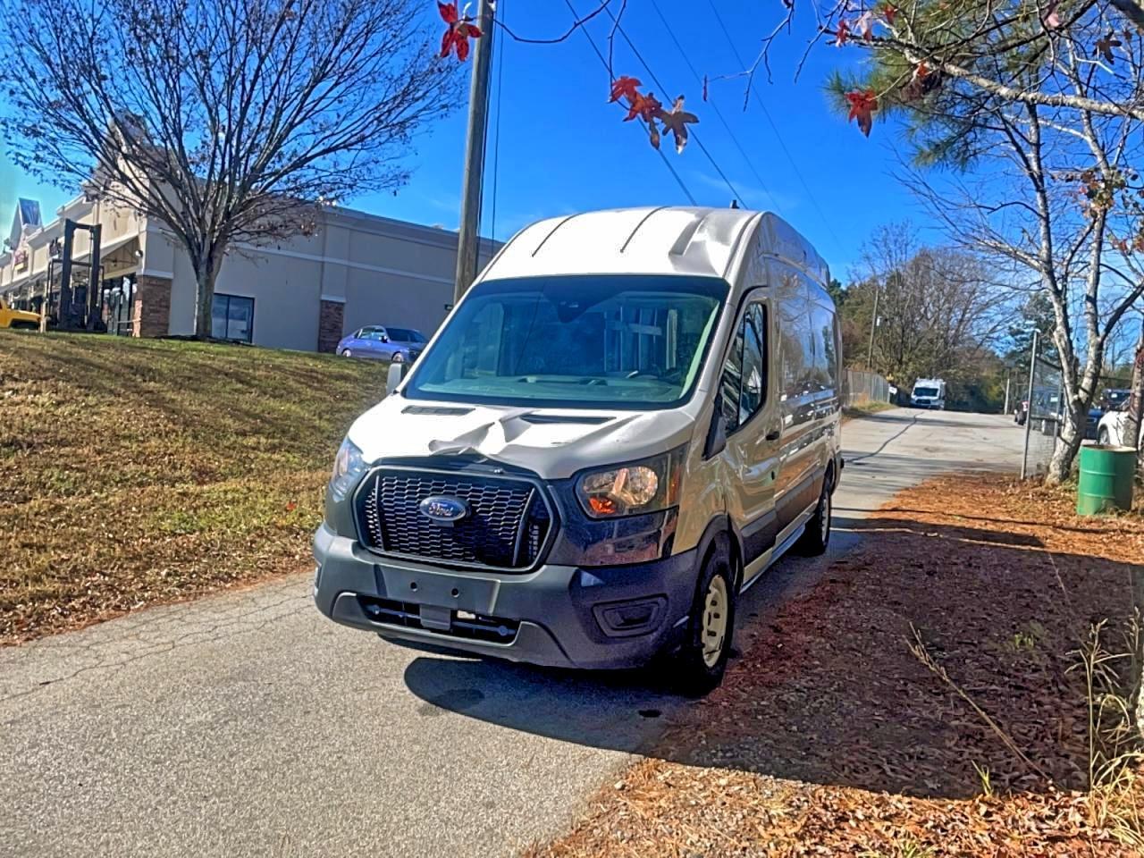 2022 Ford Transit T-250 - Фото 2