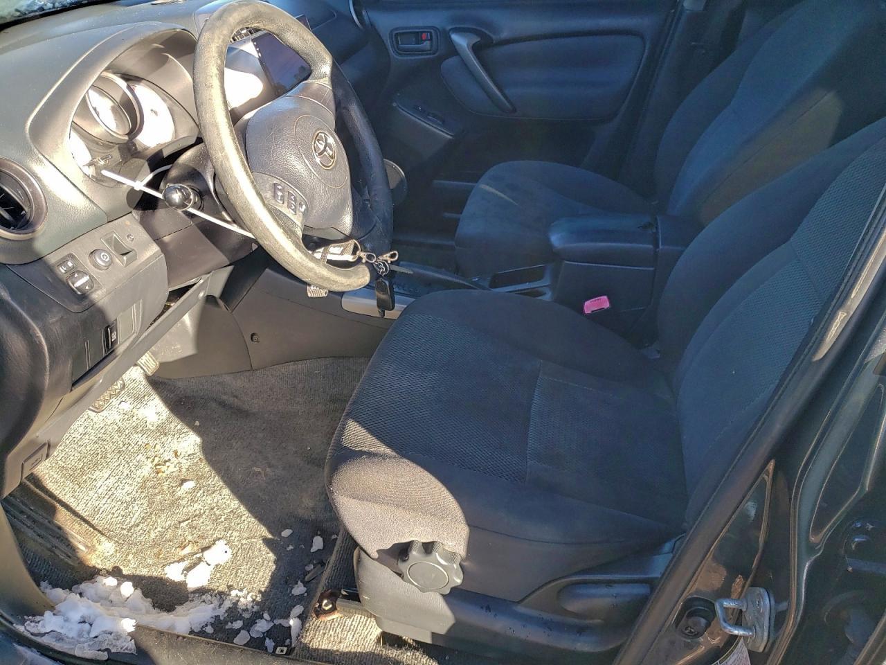 2004 Toyota Rav4 - Фото 7