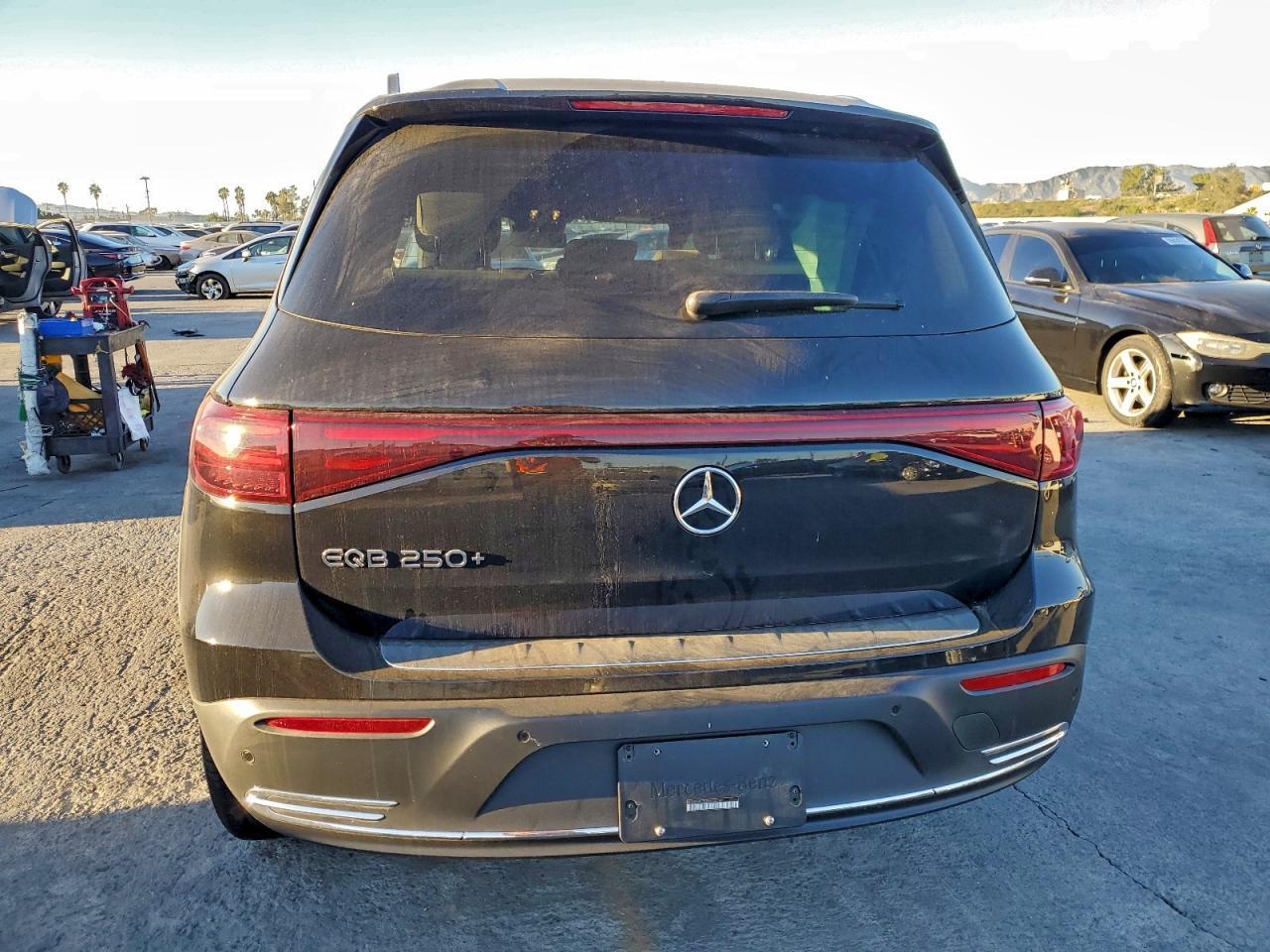 2025 Mercedes-Benz Eqb 250+ - Image 6