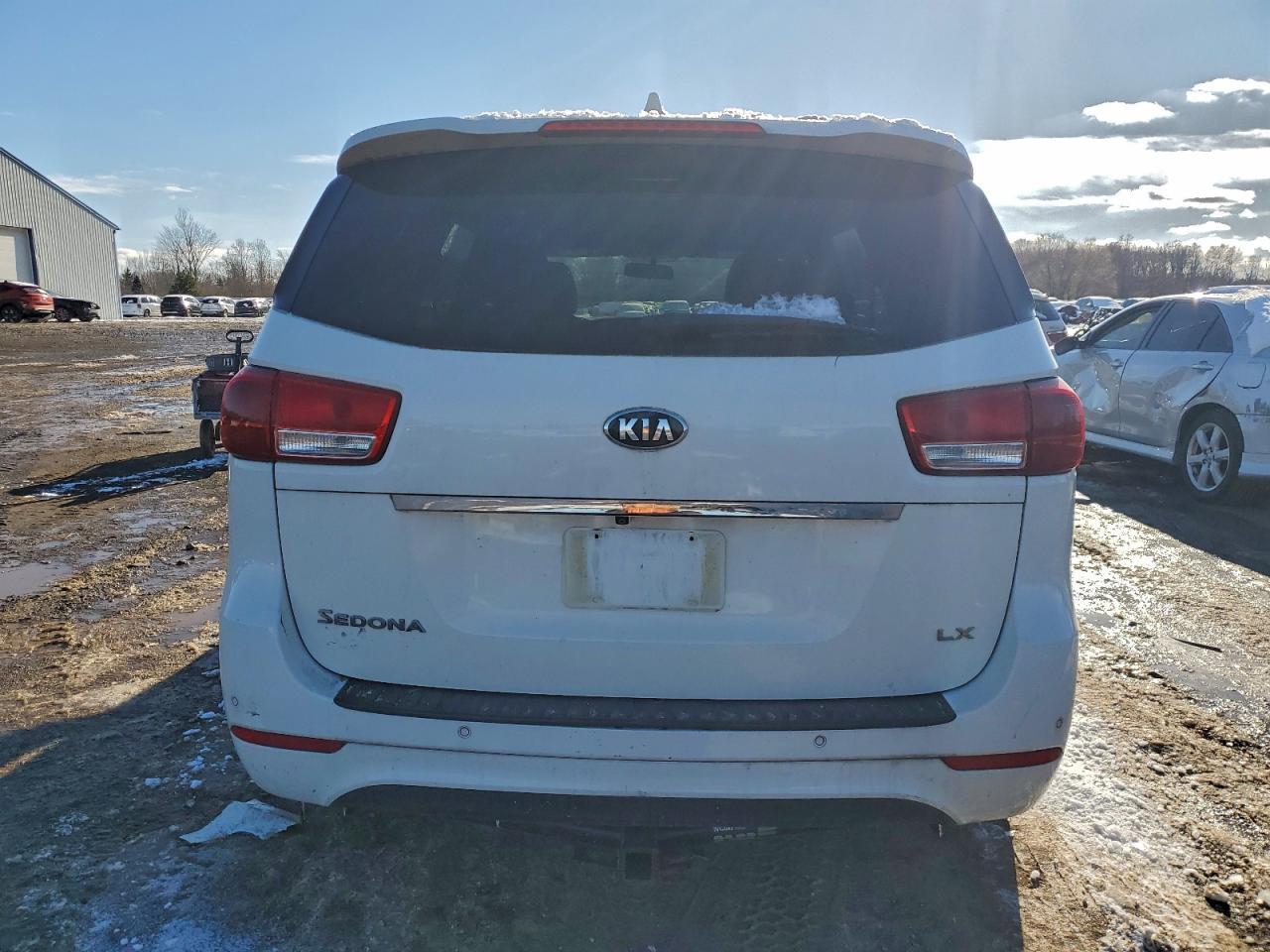 2016 Kia Sedona Lx - Image 6