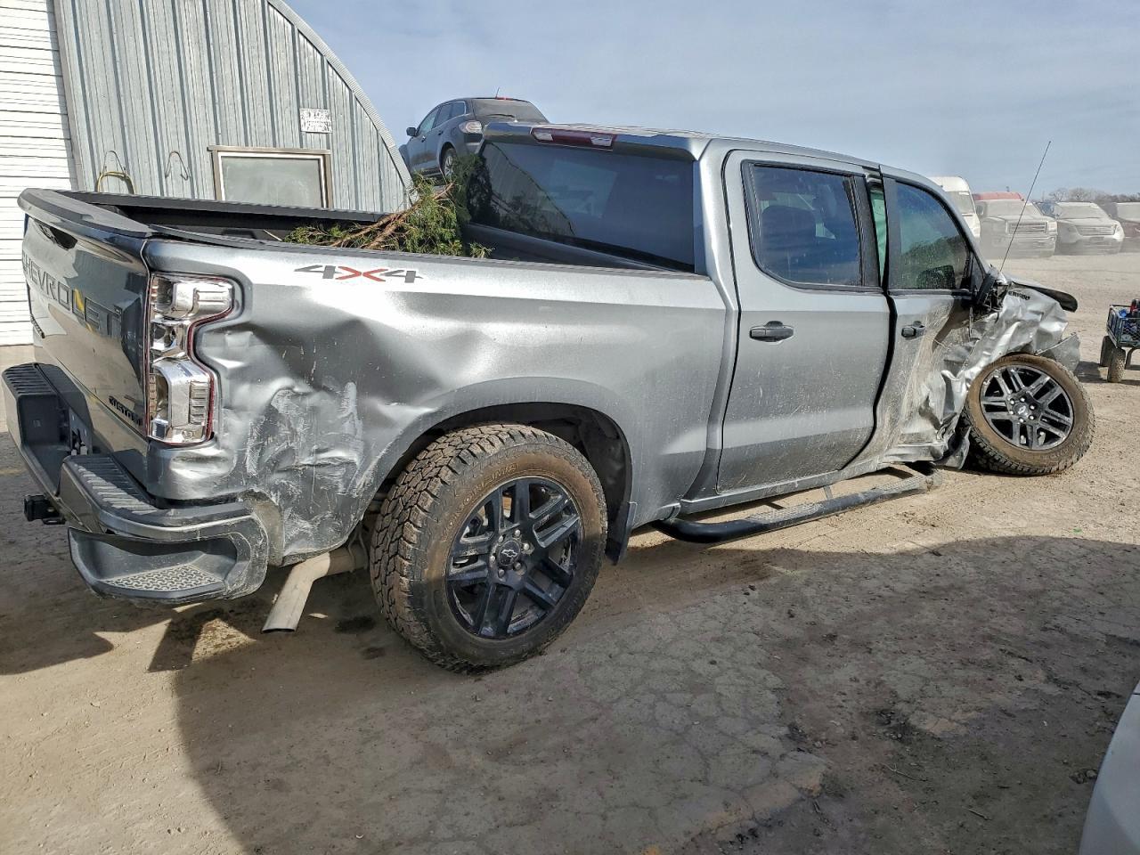 2023 Chevrolet Silverado K1500 Custom - Image 3