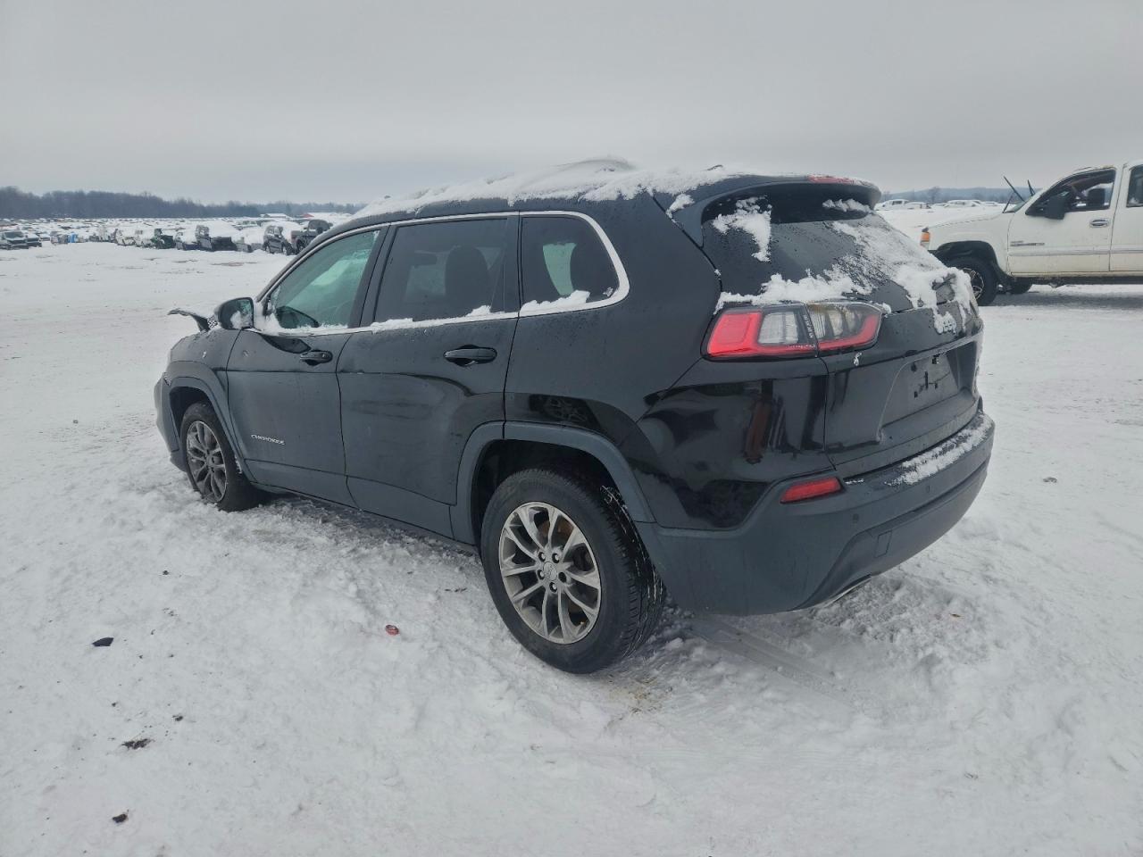 2019 Jeep Cherokee Latitude Plus - Фото 2