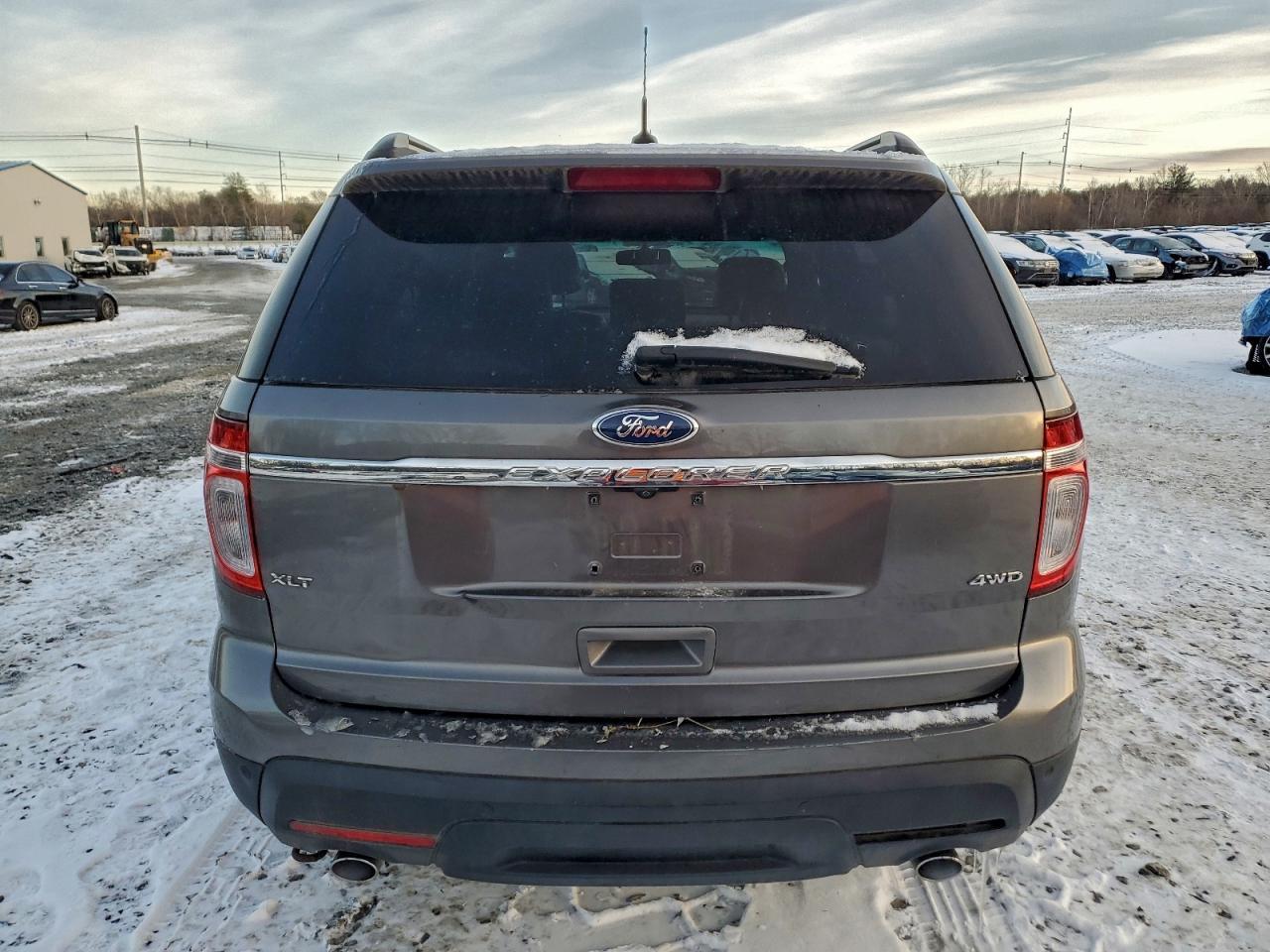 2012 Ford Explorer - Фото 6